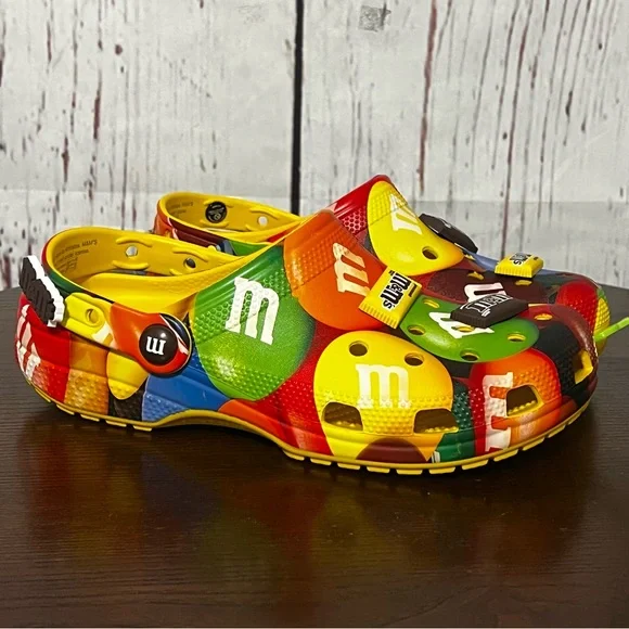 CROCS M&M'S x Crocs Classic Clog limited edition size 8 nwt - Picture 4 of 16